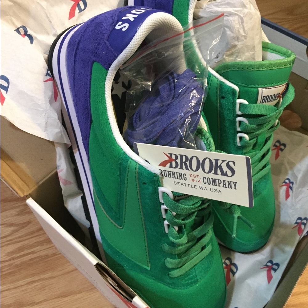 Men’s Athletic Shoes